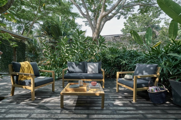 Комплект мебели из акации Brighton (диван, 2 кресла, стол)