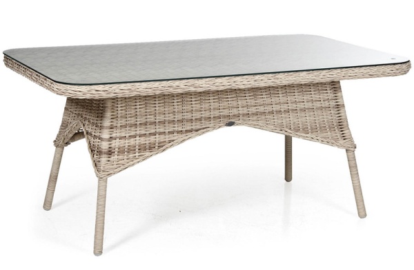 Стол обеденный из искусственного ротанга Evita