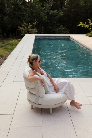 Gotland, кресло с пуфом, бежевый