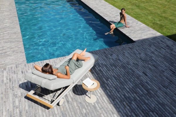 Avesta, комплект лежаков со столом, тик/роуп